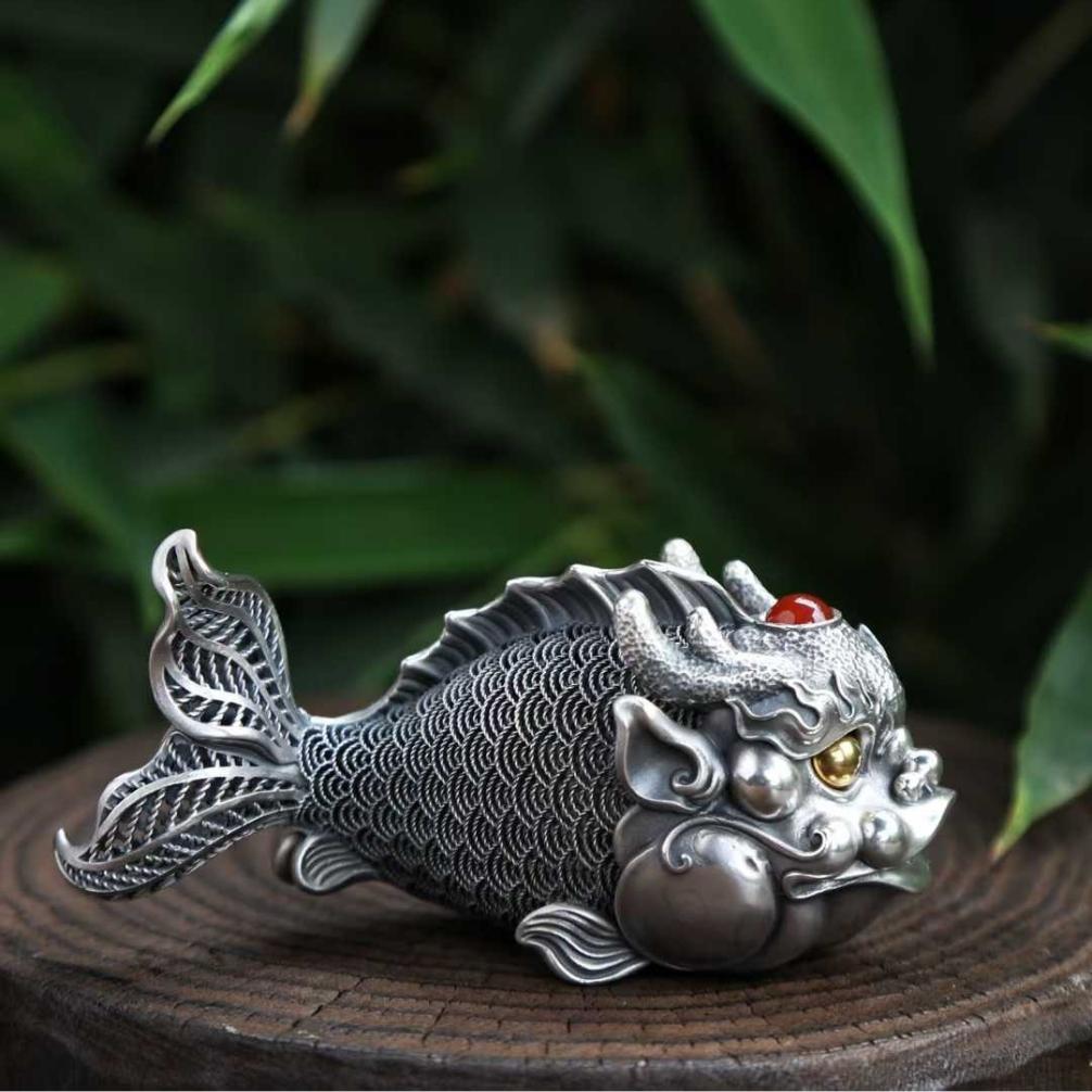 chiwen incense holder — oriental protection of serenity & calm