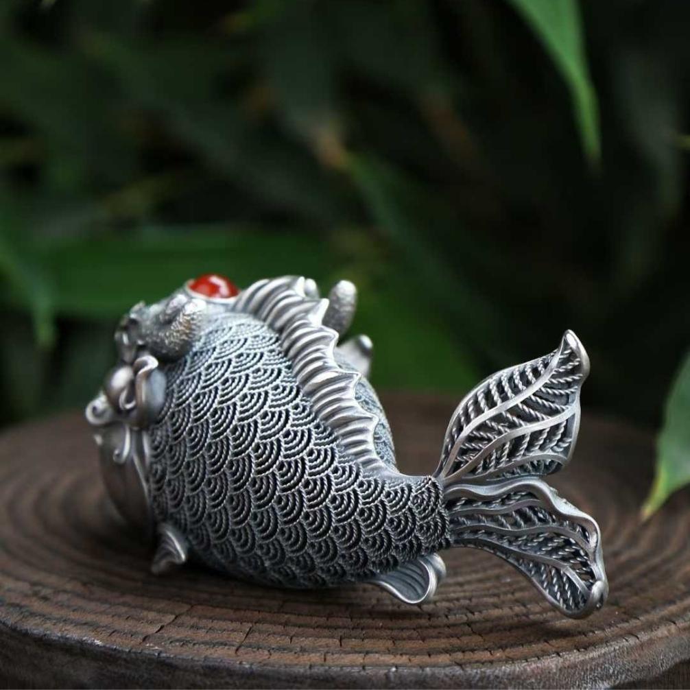 chiwen incense holder — oriental protection of serenity & calm