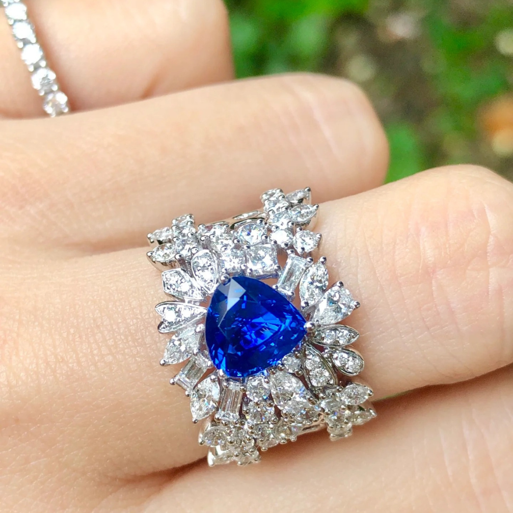 18k gold diamond with natural sapphire ring