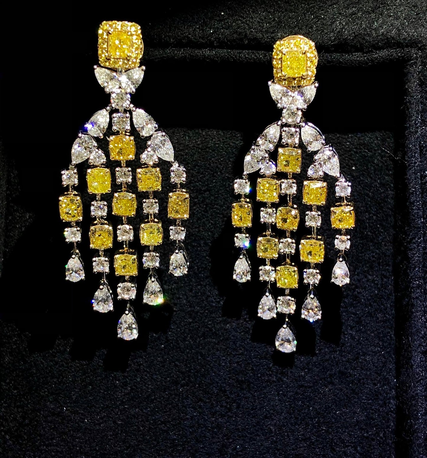 18k gold yellow diamond earrings – intense yellow & white diamond design