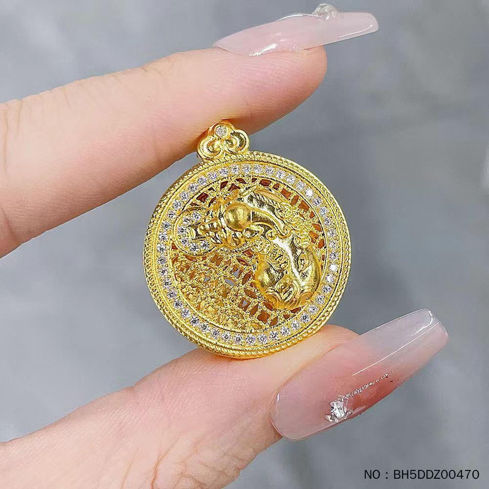 eight treasure compass pendant – moissanite inlaid 5d hollow pi xiu design with wealth symbol