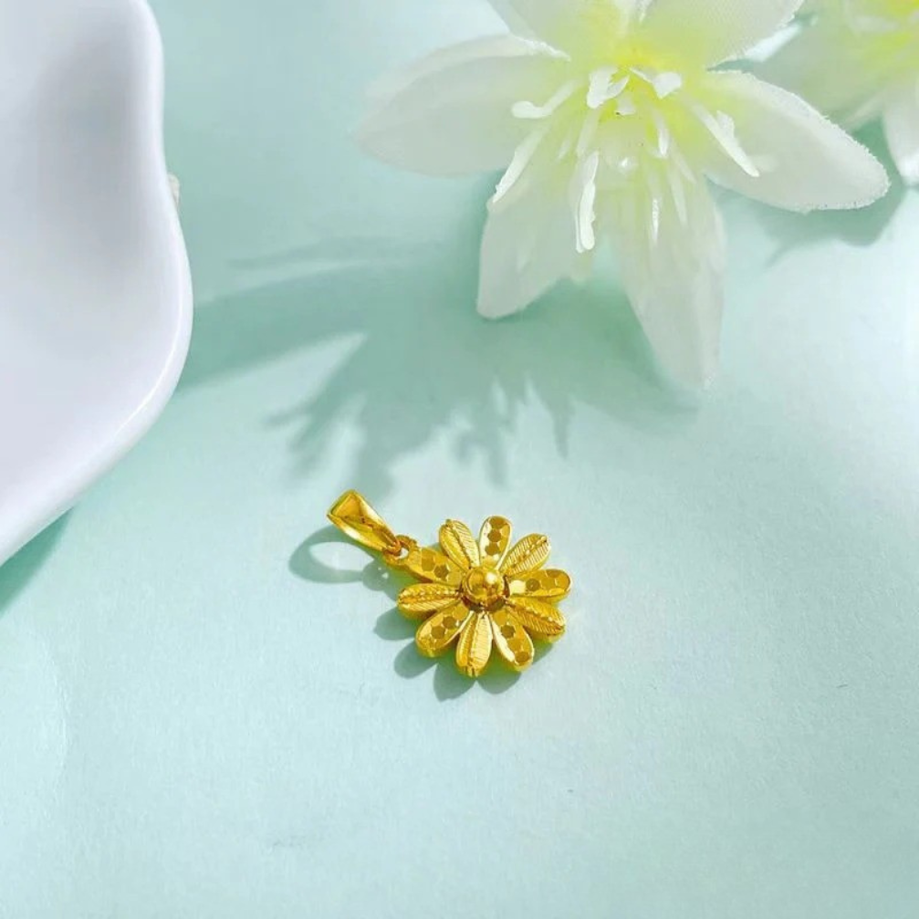 5g solid gold sunflower pendant: radiance of wishes