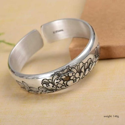 999 Sterling Silver Vintage-Style Handcrafted Engraved Cuff Chinese Style Bracelet